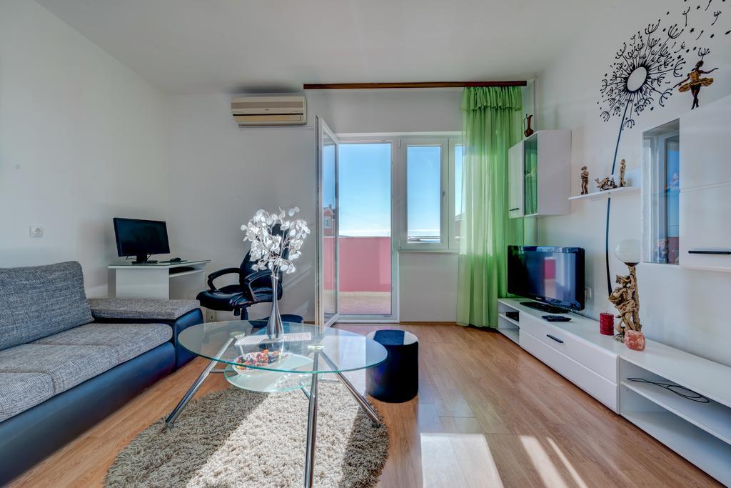 Apartment Marinely Kaštela Kültér fotó